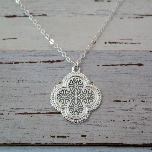 REVITALIZED Jewelry - LAST ONE • Clover Quatrefoil Pendant Necklace